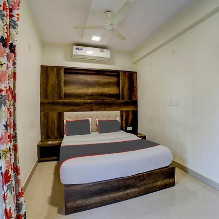 Collection O New Royal Serenity Inn Bangalore Exterior foto