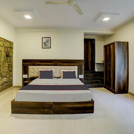Collection O New Royal Serenity Inn Bangalore Exterior foto