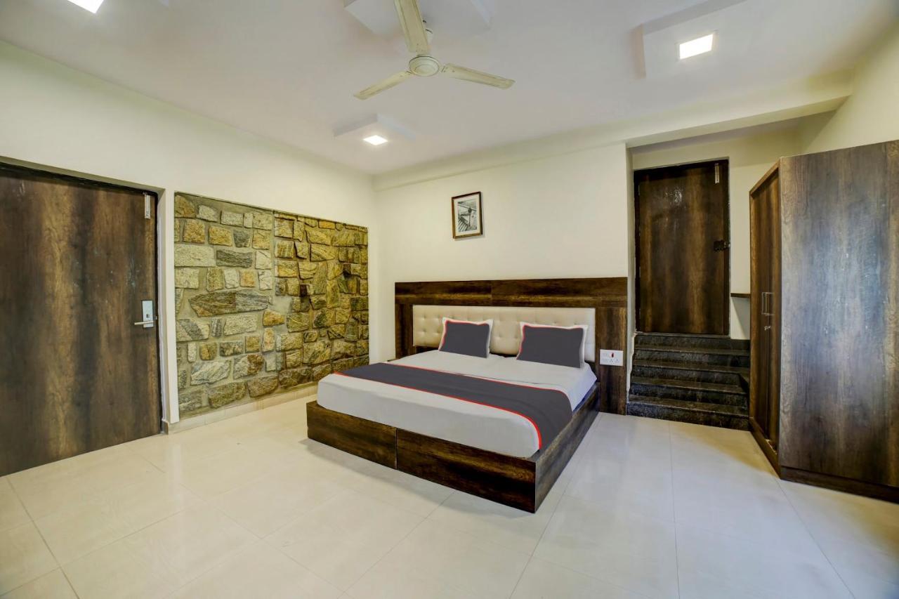 Collection O New Royal Serenity Inn Bangalore Exterior foto