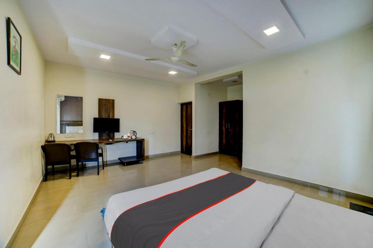 Collection O New Royal Serenity Inn Bangalore Exterior foto